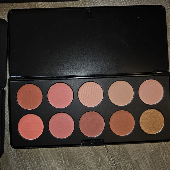 BH cosmetics blush & contour bundle set - Picture 2 of 5